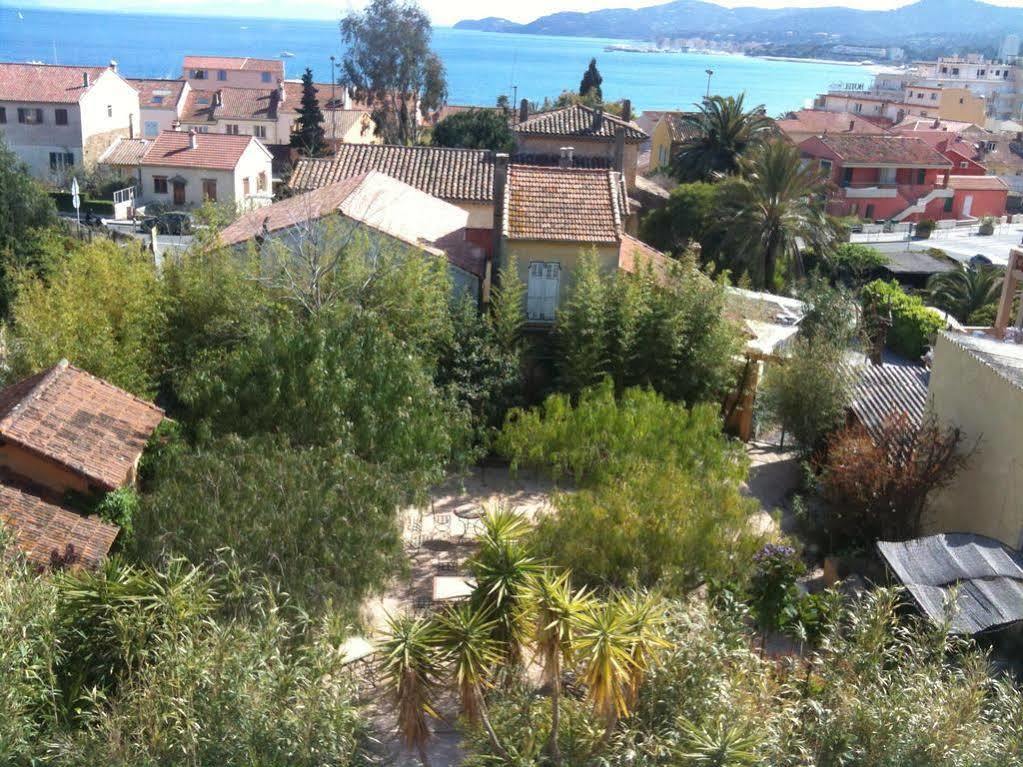 Hotel La Petite Boheme Le Lavandou Exterior photo